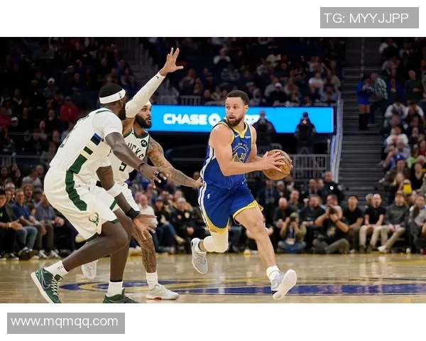 勇士队再度碾压对手,库里砍下50分再创纪录